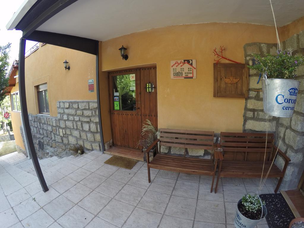 Hotel Rural El Arca De Noe El Tiemblo Kültér fotó