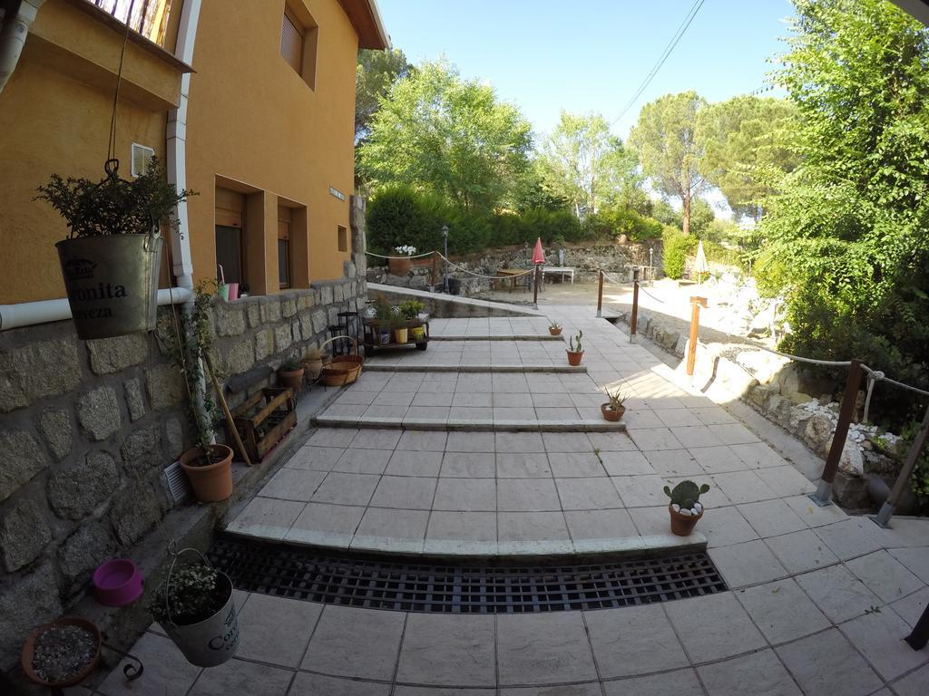 Hotel Rural El Arca De Noe El Tiemblo Kültér fotó